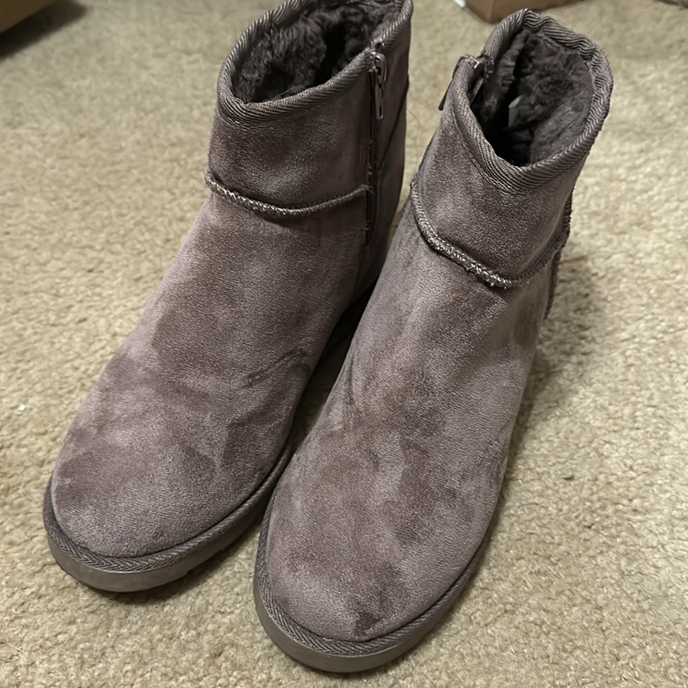 Dunes Women's Karma Taupe Hidden Wedge Boot - Picture 13 of 14